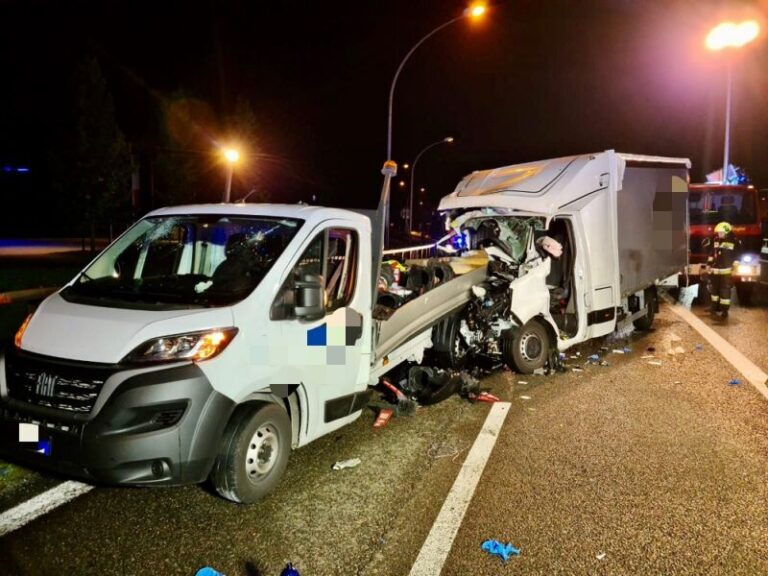 Violento tamponamento tra due camion sull'A22: 4 persone ferite - La ...